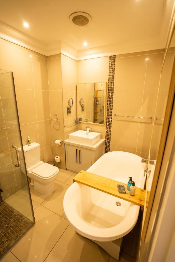 Deja Blue Beachfront Villa, Newly Renovated Langstrand Eksteriør bilde