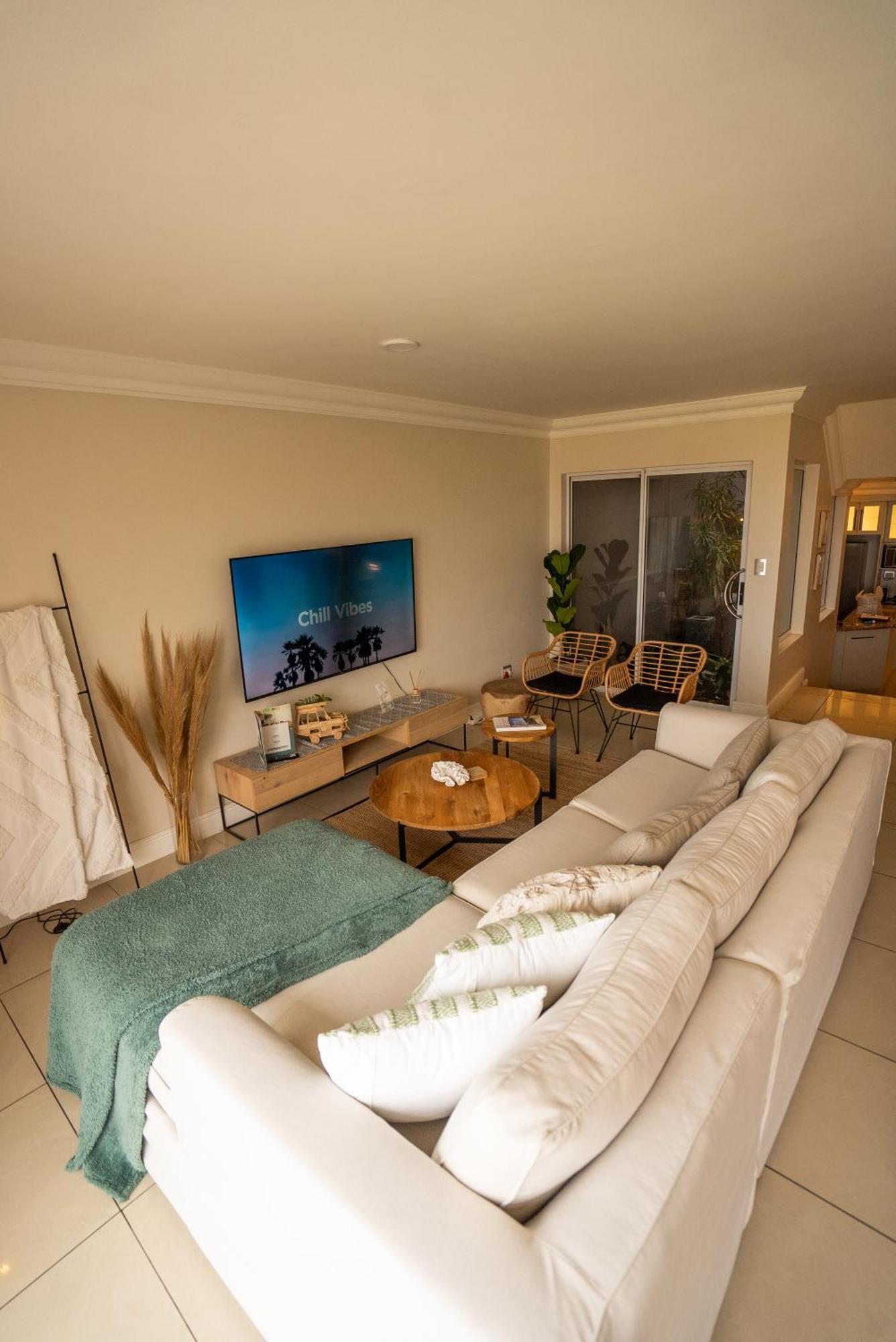 Deja Blue Beachfront Villa, Newly Renovated Langstrand Eksteriør bilde