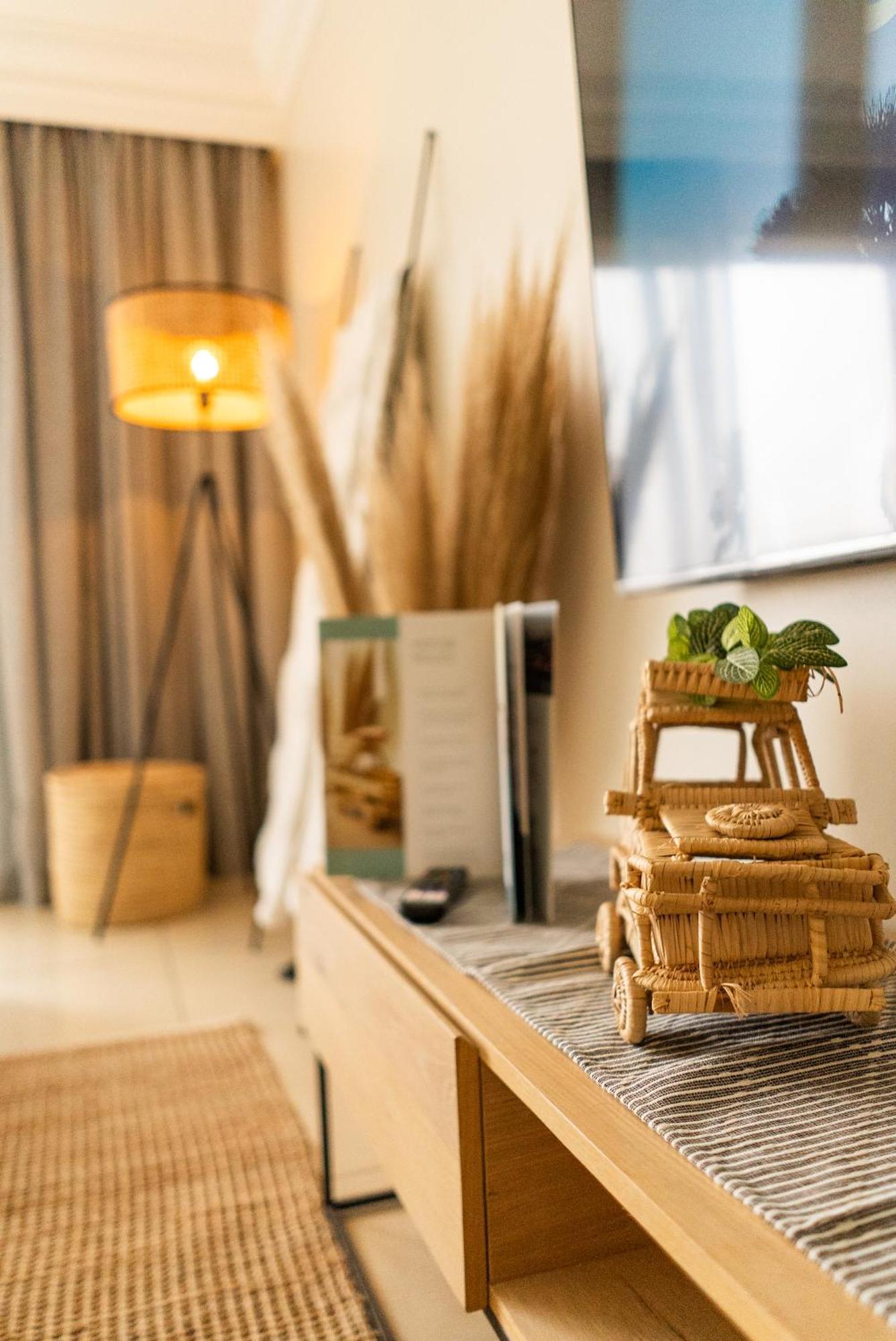 Deja Blue Beachfront Villa, Newly Renovated Langstrand Eksteriør bilde